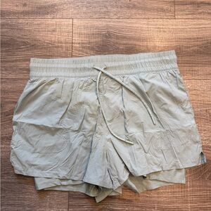 Spyder Active Light Gray Shorts